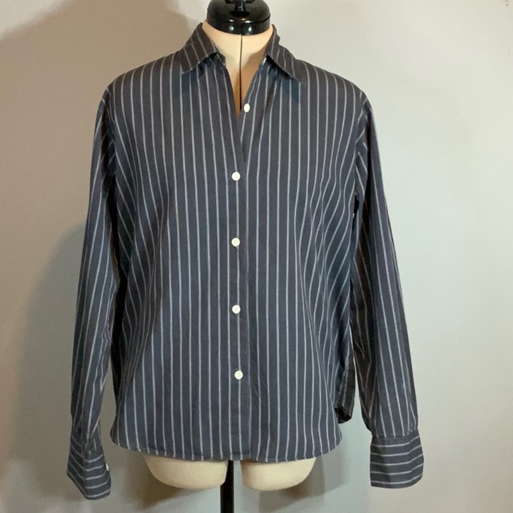 EUC Original Threads button up long sleeve blouse, M